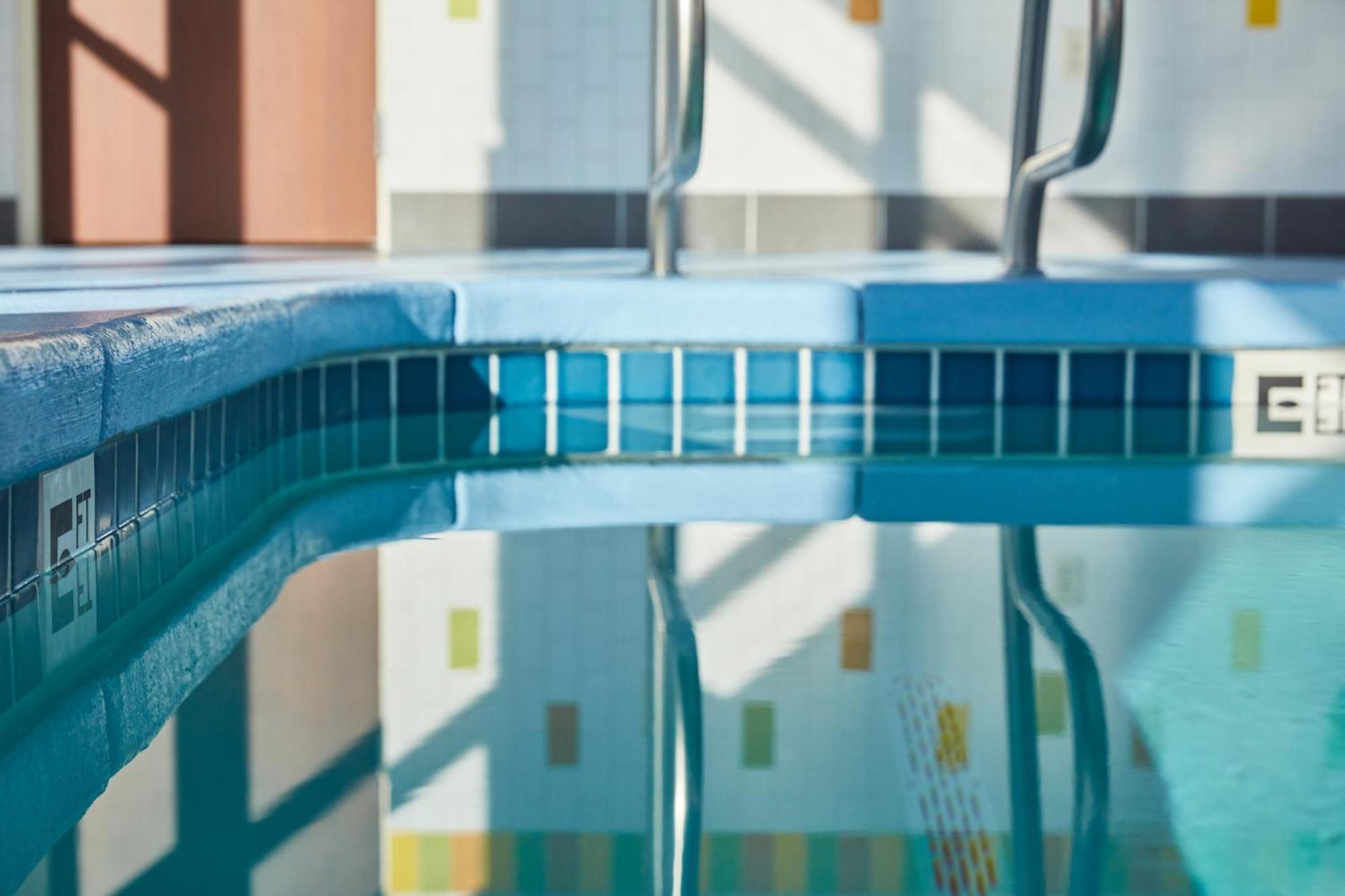 Fairfield Inn & Suites By Marriott Роулинс Экстерьер фото