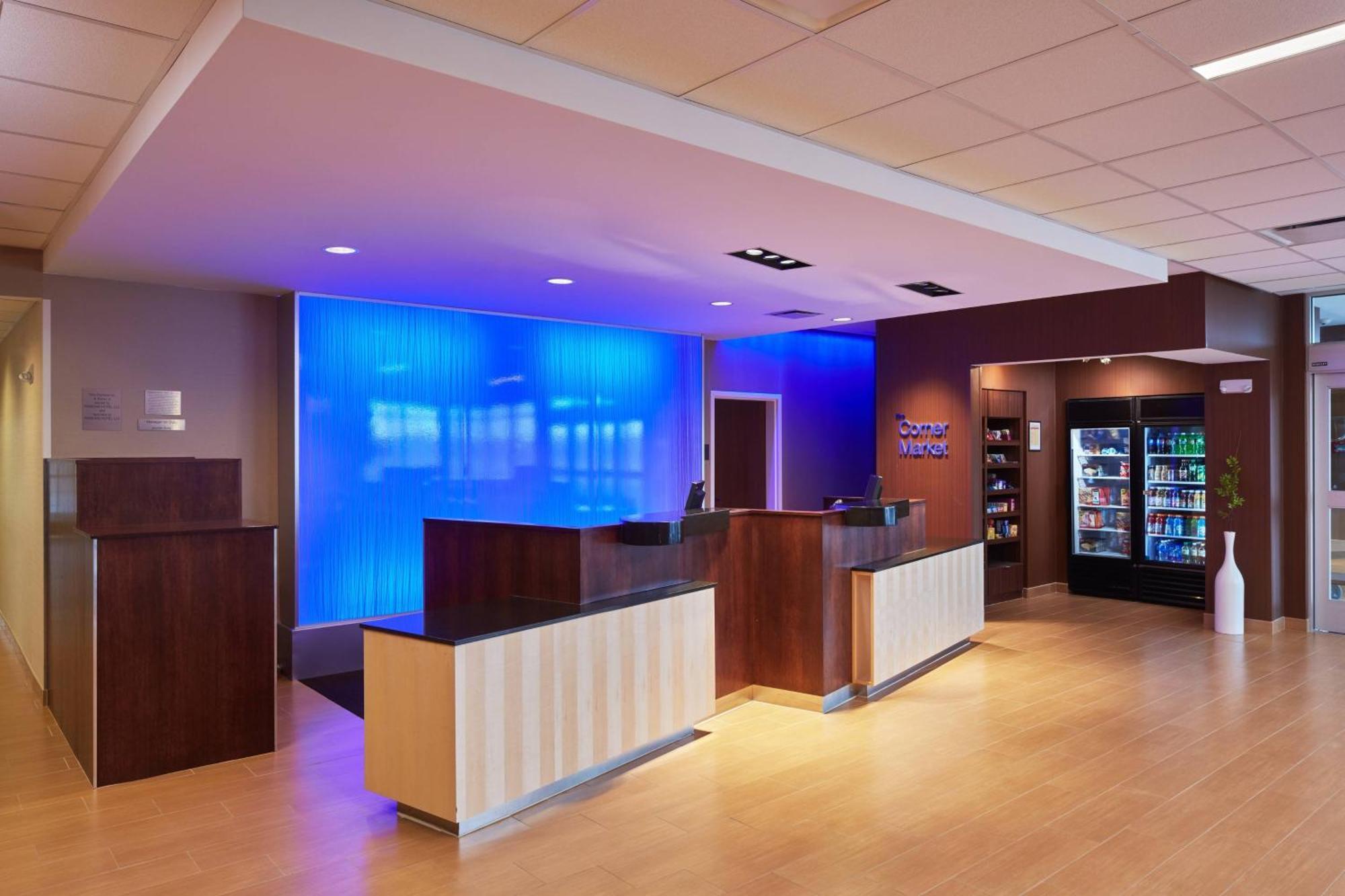 Fairfield Inn & Suites By Marriott Роулинс Экстерьер фото