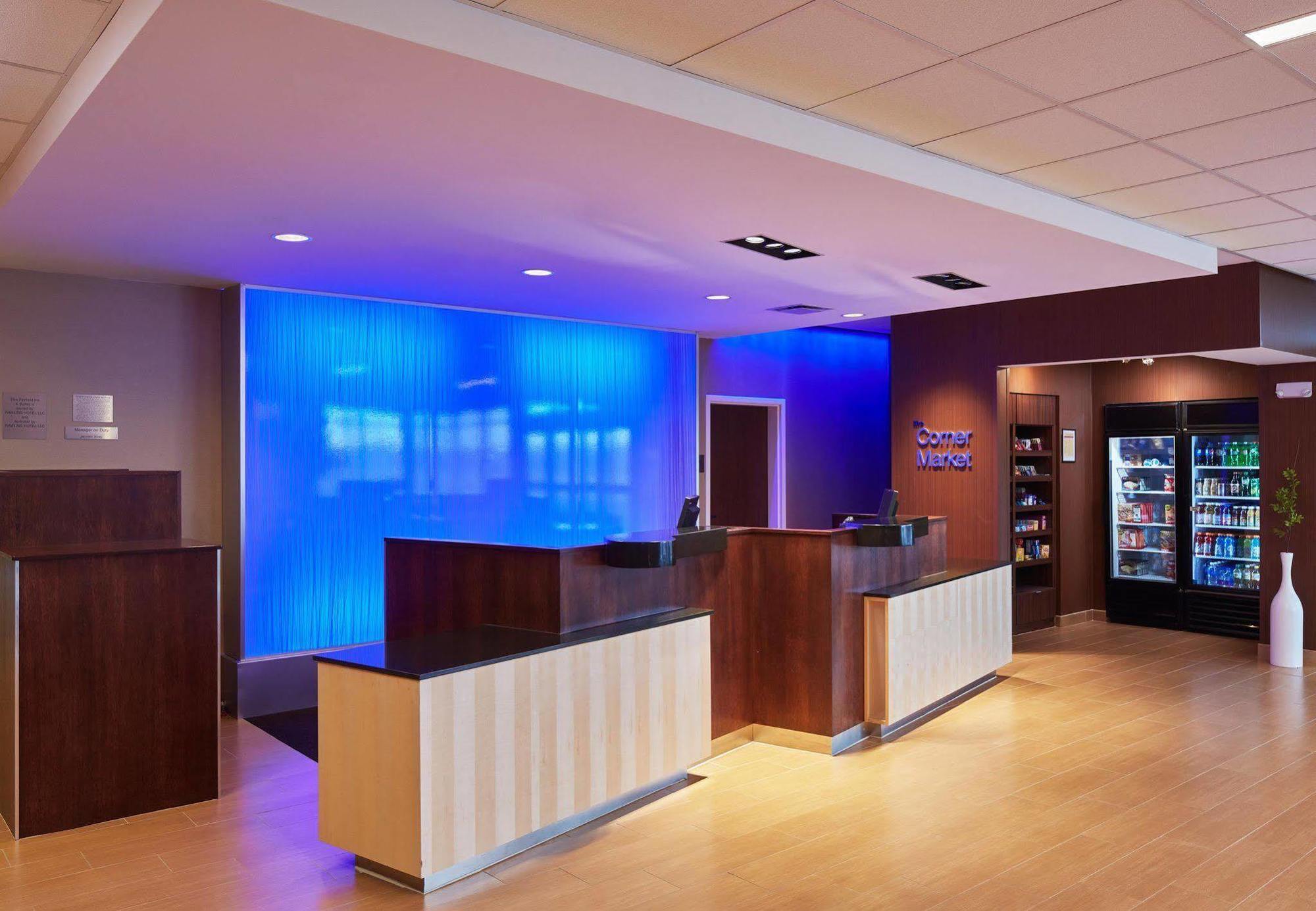 Fairfield Inn & Suites By Marriott Роулинс Экстерьер фото